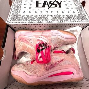 NIKE KD15 EP Aunt Pearl Pink Sz 8.5 Men’s (10 Women) EUC With Box & Extra Laces